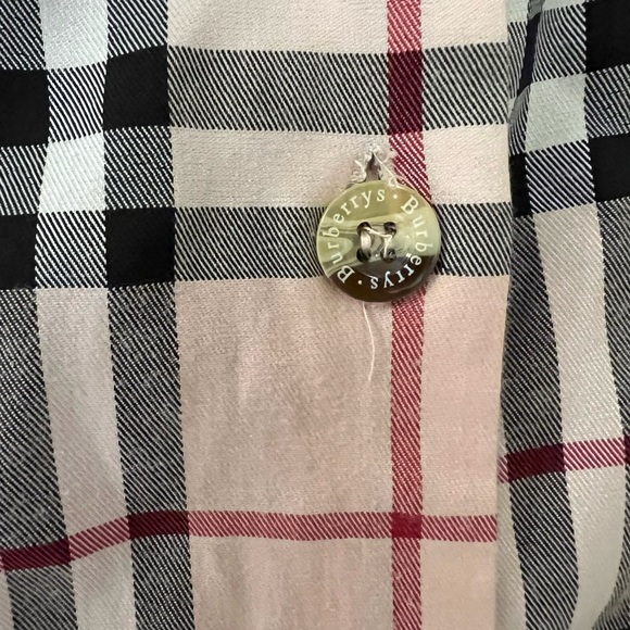 Dress size m; button down - Picture 6 of 7